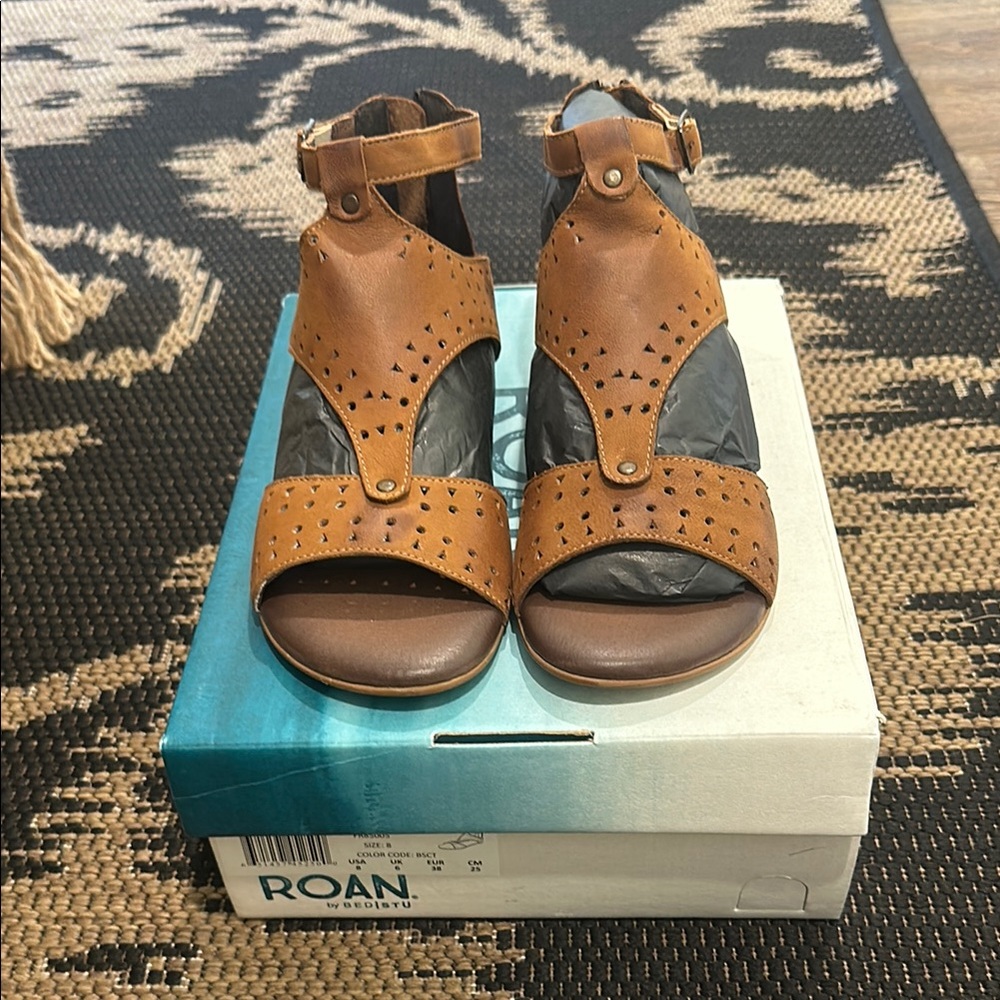 Roan by BED|STU Brown Gladiator Sandals with Strappy Design NWT